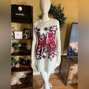 Fashion Classic Women’s White & Floral Party Dress SZ M-L 🤍💐